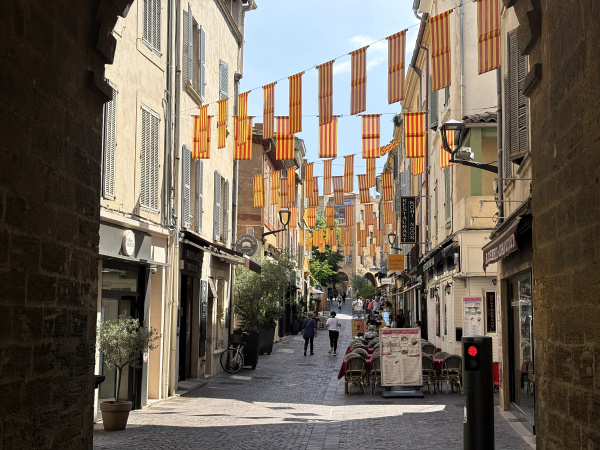 Vente Immobilier Professionnel Fonds de commerce Salon-de-Provence 13300
